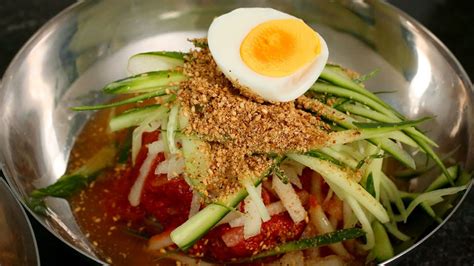 Bibim-naengmyeon 비빔냉면 (Cold, spicy, chewy noodles) recipe by Maangchi