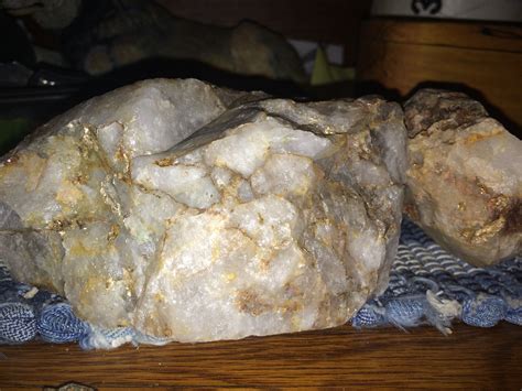 quartz rock with gold veins