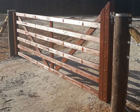 wooden farm gate, 6 bar gate, yeoman Wooden Farm Gates, Farm Fence Gate ...