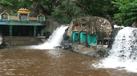 Kalhatti Falls - Homestay in Chikmagalur | Resorts in Chikmagalur ...