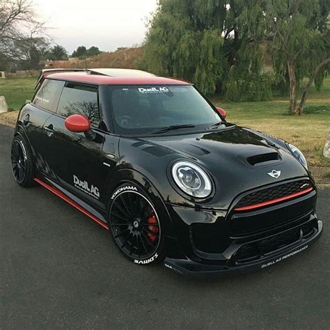 Mini Cooper S John Cooper Works Full black and red roof | Mini cooper sport, Black mini cooper ...