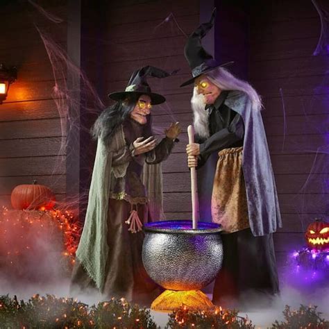 3 Witches Around Cauldron