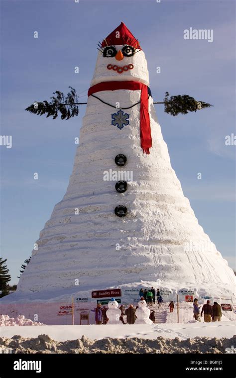 A view the world's tallest snowman in Bethel, Maine Stock Photo - Alamy