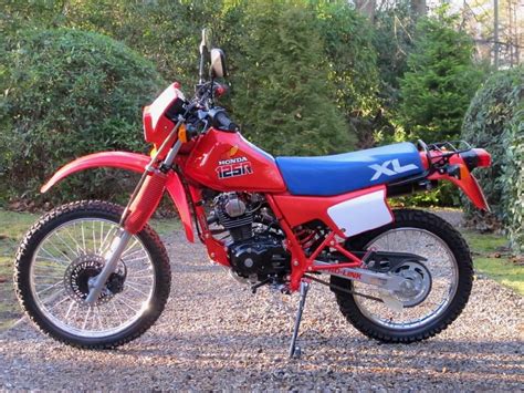 Honda XL125 R - Classic Super BikesClassic Super Bikes