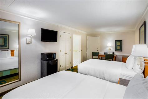 La Quinta Inn by Wyndham Lufkin | Lufkin, TX Hotels