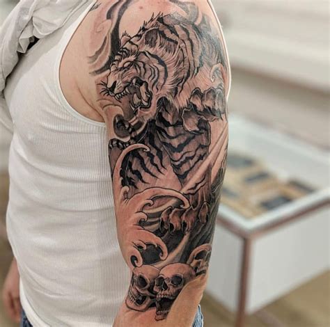 Chronic Ink tattoo Kitsilano Vancouver Tiger half sleeve by @jasonlau ...