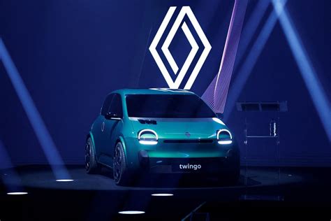 Renault to pick partner for new Twingo EV by early 2024 -sources | Reuters