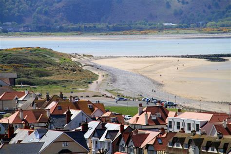 Llandudno West Shore Beach - Llandudno.com