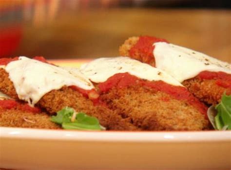 Rocco DiSpirito's Chicken Parmigiana Recipe | Recipes, Food, Chicken parmigiana