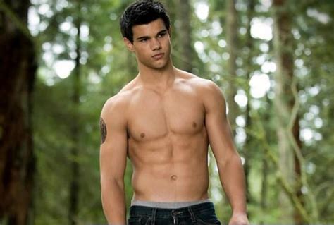 Picture of Taylor Lautner in The Twilight Saga: Breaking Dawn - Part 2 ...