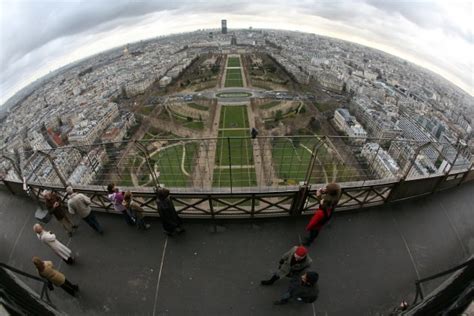 Eiffel Tower remains closed for a second day due to strike