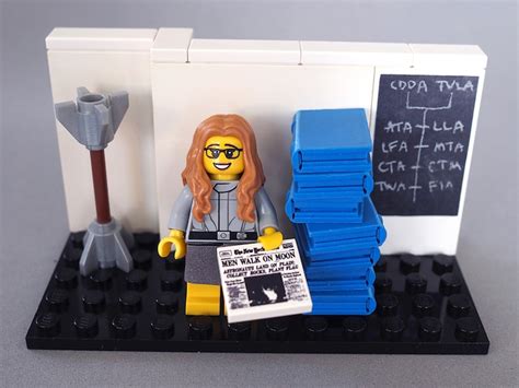 LEGO Women of NASA Minifigs Set Celebrates Female Space Pioneers