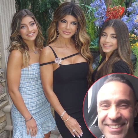 Teresa Giudice And Her Daughters Reacts To Joe Giudice Leaving U.S. For ...