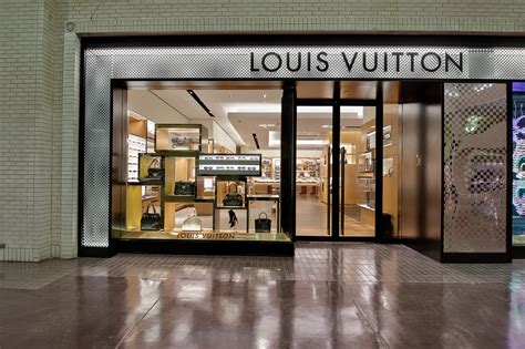 Luis Louis Vuitton Outlet | semashow.com