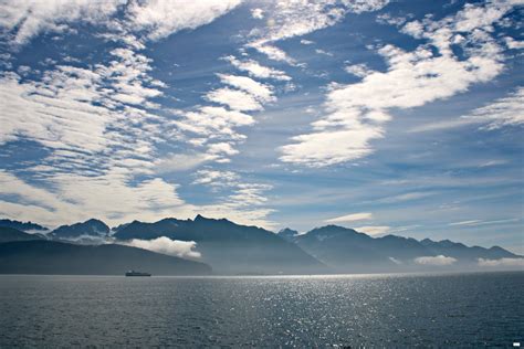 Kenai Fjords Whale Watching Tour // Seward, Alaska | Caravan Sonnet