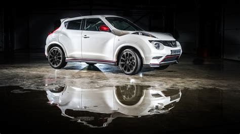 2014 Nissan Juke and 370Z Nismo Drop at Chicago Auto Show