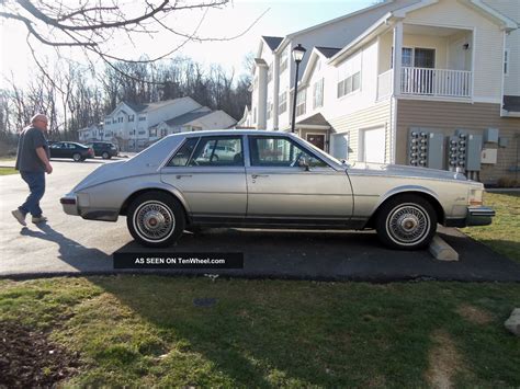 1985 Cadillac Seville Elegante