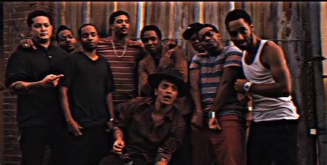 Bruno Mars Debuts "Locked Out Of Heaven" Music Video - Clizbeats.com