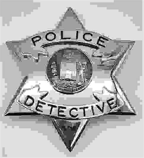 Obsolete Police Detective Badge Auction