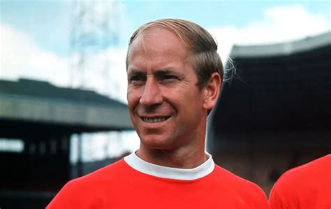 Bobby Charlton: A National Hero - History Of Soccer