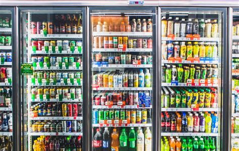 4 Minuman Botol Tiga Ribuan yang Bisa Dijumpai di Minimarket Terdekat
