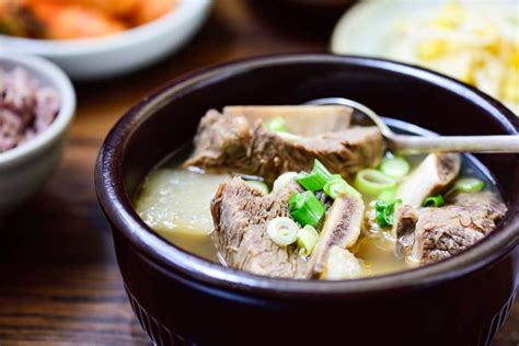 Instant Pot Galbitang (Beef Short Rib Soup) - Korean Bapsang