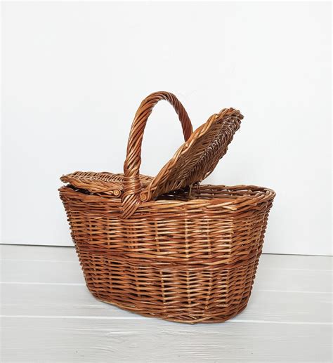 Wicker Picnic Basket With Lid - Etsy