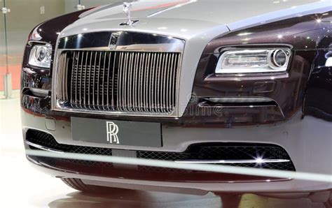 Front Grill of Black Rolls Royce Luxury Car Editorial Photography - Image of automotive, bumper ...