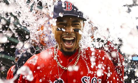 Mookie Betts gets HR request from fan, mashes three to beat Yankees