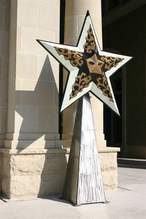 Frisco’s Rising Stars – Collaborative Sculpture Project