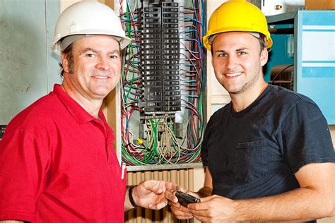 Canadian Electrician Schools & Colleges Guide