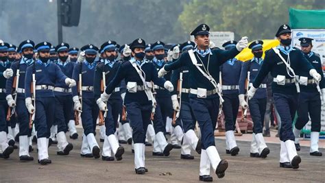 Photos of rehearsals for Republic Day parade at Rajpath in Delhi