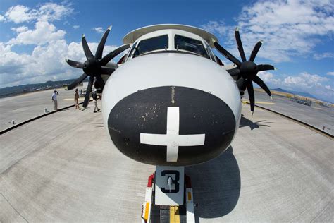 A U.S. Navy E-2C Hawkeye assigned to Carrier Airborne - NARA & DVIDS ...