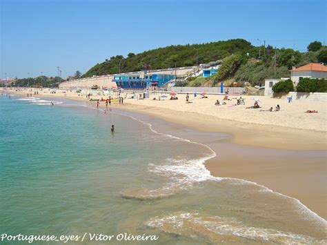 Santo Amaro de Oeiras Beach