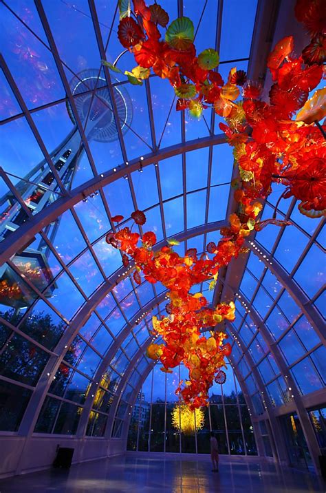 Chihuly Garden and Glass exhibit previewed.