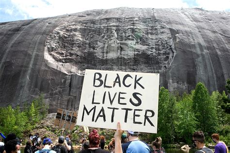 Stone Mountain Georgia: How the Confederate memorial carving became America’s greatest monument ...