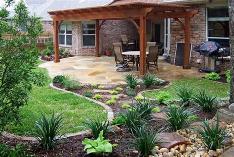 Texas backyard - large and beautiful photos. Photo to select Texas ...