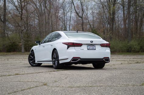 2021 Lexus LS 500 F Sport is sprightly for something so large - CNET