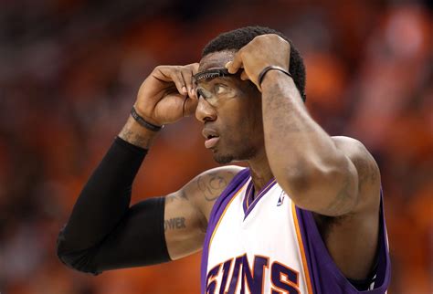 Why is Amar'e Stoudemire not in the Ring Of Honor?