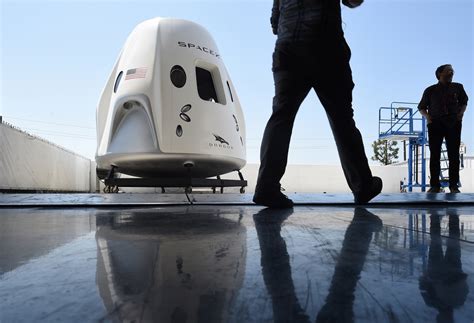 NASA and SpaceX Hope for Manned Mission to ISS in Early 2020 | Inquirer