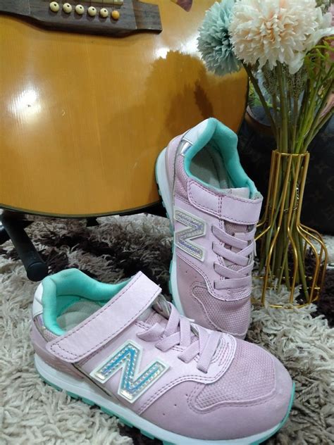 NEW BALANCE 996 PINK SNEAKER on Carousell