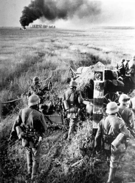 50 Breathtaking Photos of the Operation Barbarossa, 22 June 1941