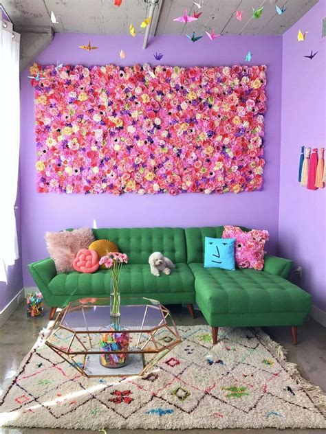 Diy Flower Wall Decor Ideas / Cheap DIY Flower Wall {Living Room Wall