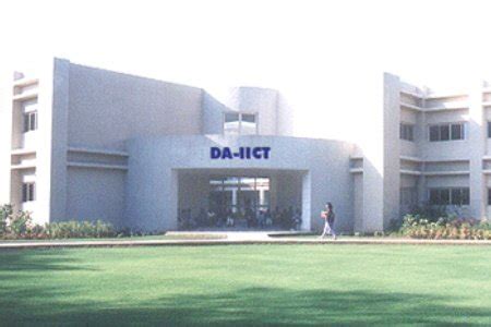 Dhirubhai Ambani IICT – Gandhinagar | College4u.in