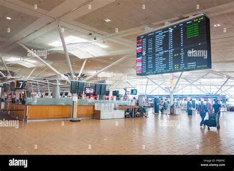 Interior of Departure Terminal, Brisbane International Airport Stock ...