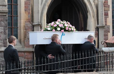 Becky Watts Funeral - Mirror Online