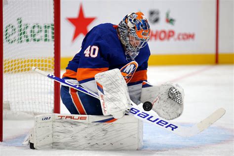 With Semyon Varlamov playing ‘catch up’, Islanders’ Barry Trotz ...