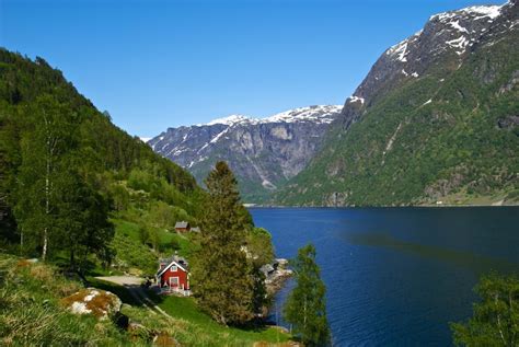 The Hardangerfjord | NORWEGIAN FJORDS - Western Norway