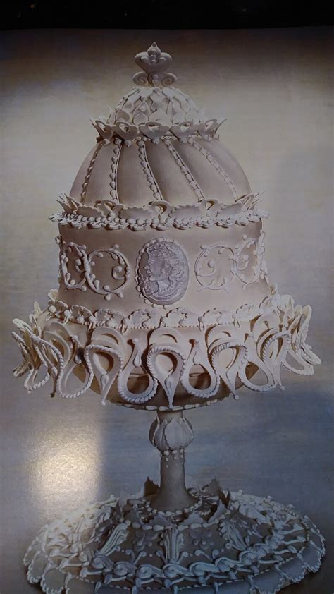 Colette Peters, cakes to Dream On, A Master Class in Decorating ...