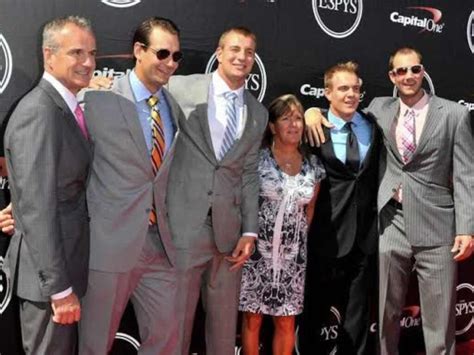 Who are Rob Gronkowski's parents, Gordon Gronkowski and Diane Walters?